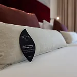 Neya Hotel 4*
