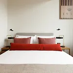 Neya Hotel