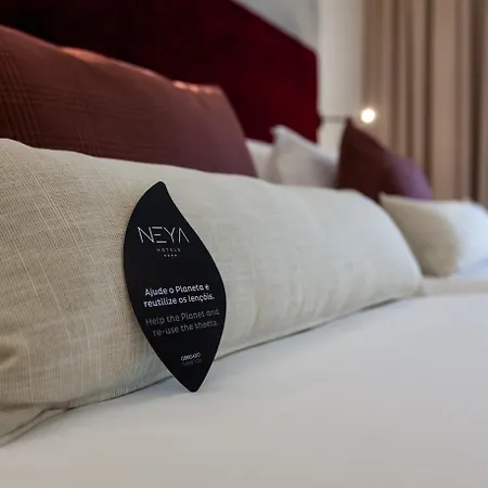 Neya Hotel 4*