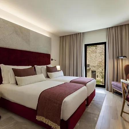 Neya Hotel 4*